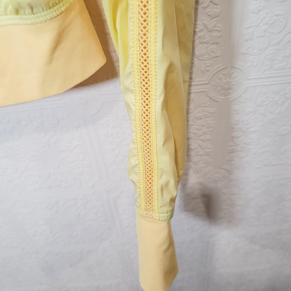 Lululemon Run: Two to make it True jacket - Picture 4 of 12